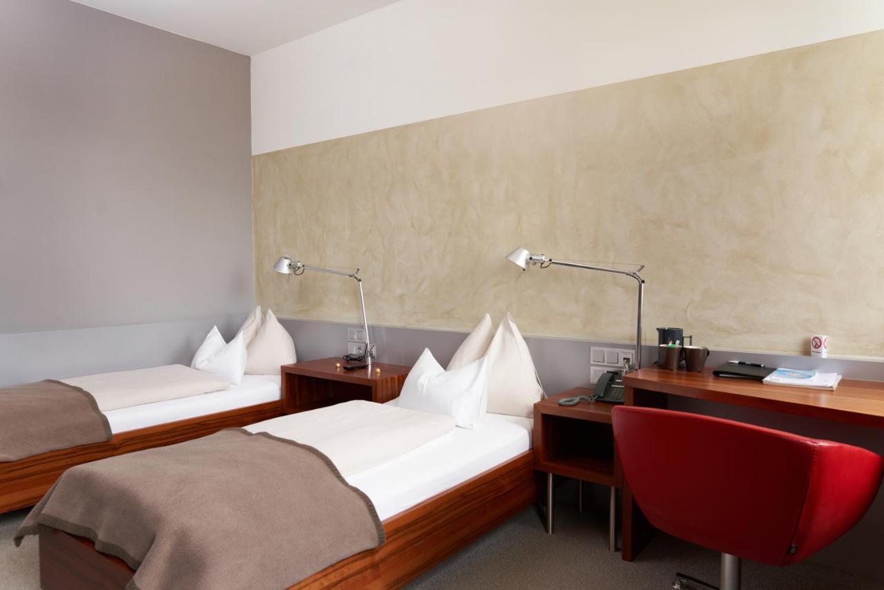 Hotel Maxlhaid เวลส์ ภายนอก รูปภาพ
